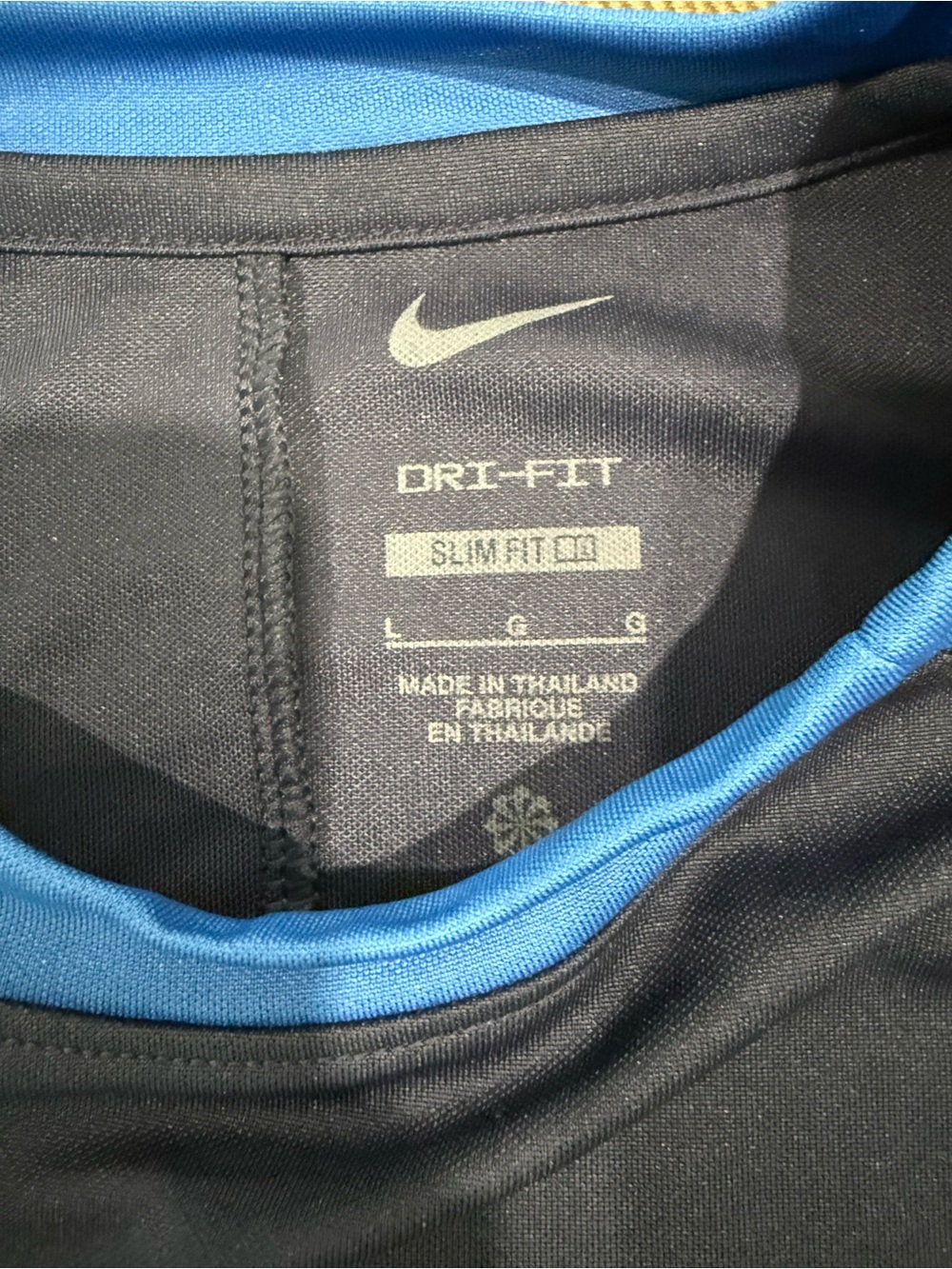 Nike Dri Fit Swoosh Academy Shirt Brand New with Tags - Picture 5 of 5